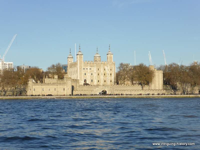 Tudor queens and the Tower of London